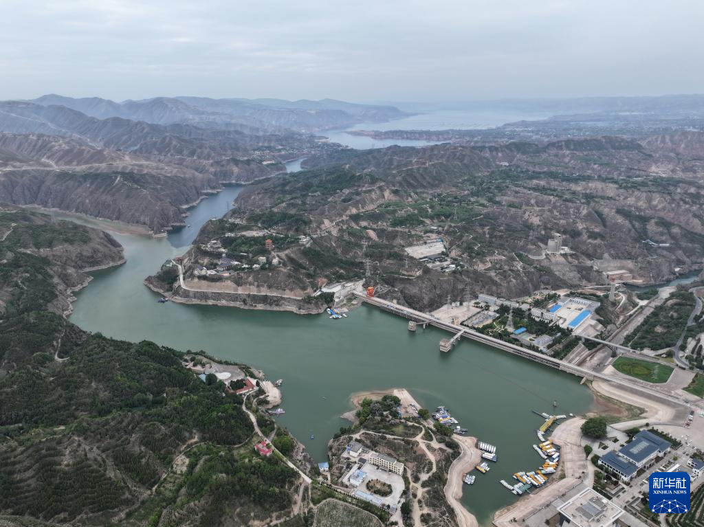 劉家峽水庫加大出庫流量補(bǔ)水抗旱